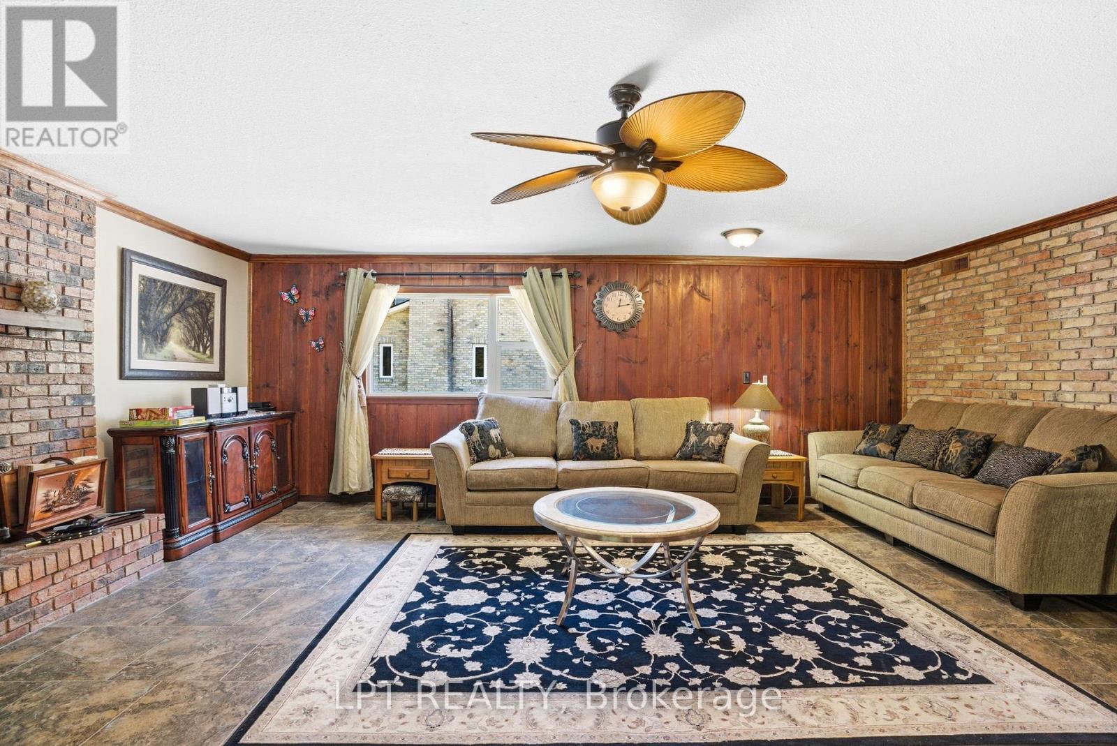 9996 Huron Street, Lambton Shores, Ontario  N0M 2L0 - Photo 22 - X13124180