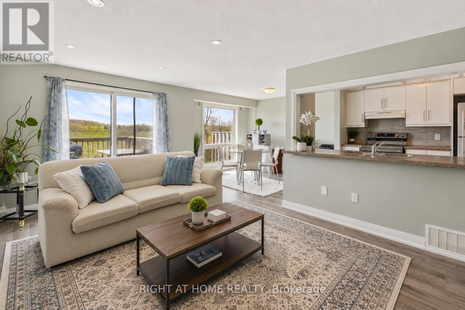 20 - 40 IMPERIAL ROAD N, Guelph, Ontario