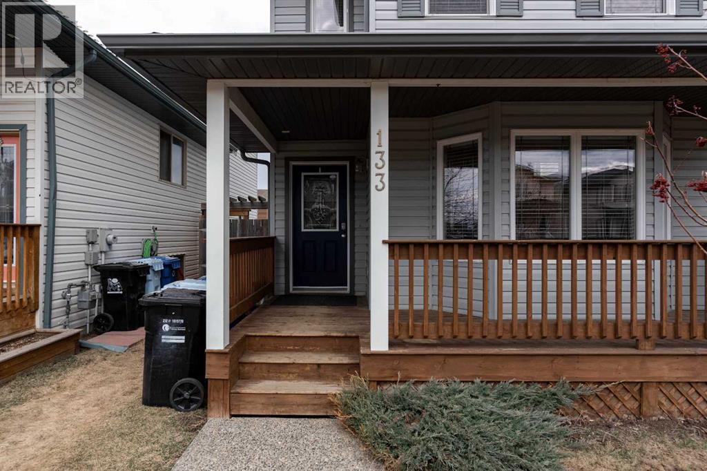 133 Elderberry Street, Fort Mcmurray, Alberta  T9K 0N4 - Photo 2 - A2310587