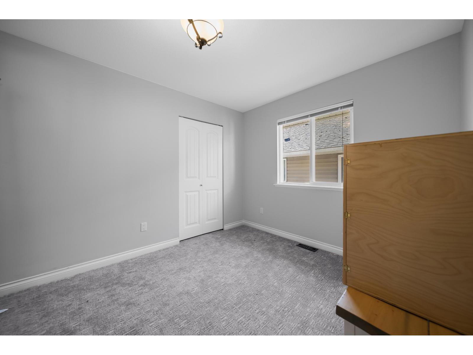 7517 Murray Street, Mission, British Columbia V2V 4A9 - Photo 17 - R3122426