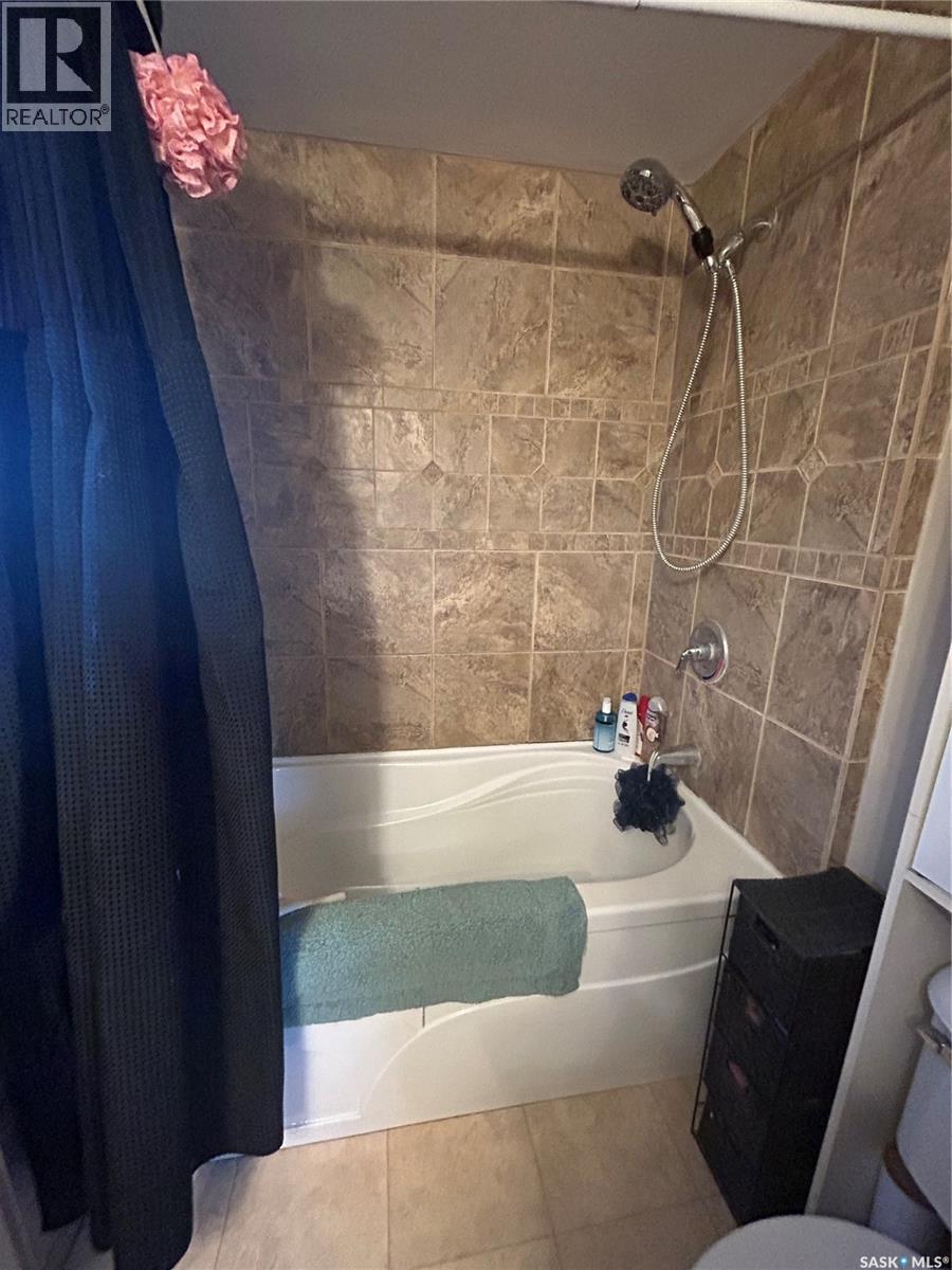 610 Fifth Street, Estevan, Saskatchewan  S4A 0Y5 - Photo 14 - SK035881