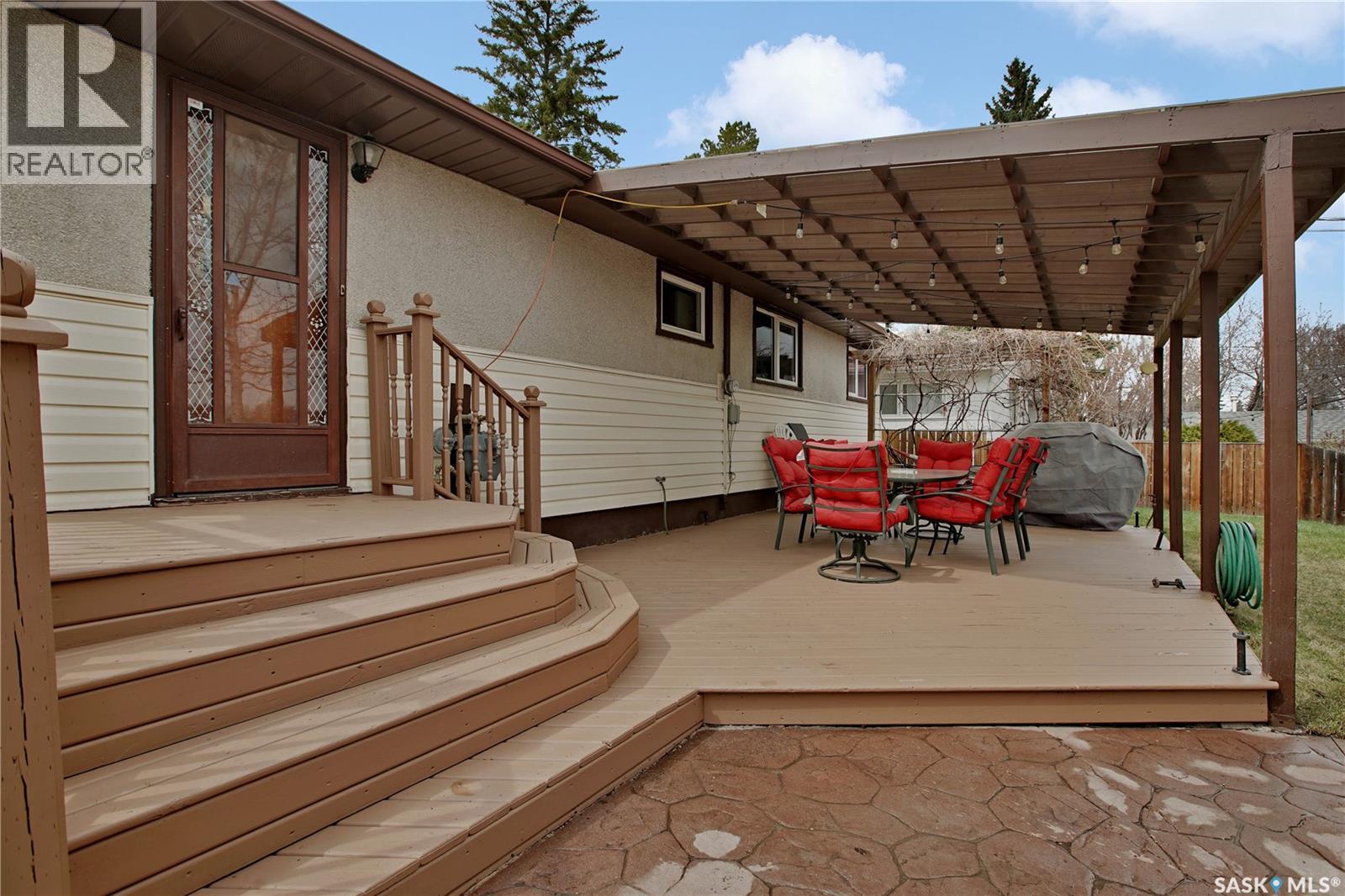 1104 Mcmillan Avenue, Saskatoon, Saskatchewan  S7L 2V1 - Photo 26 - SK035869