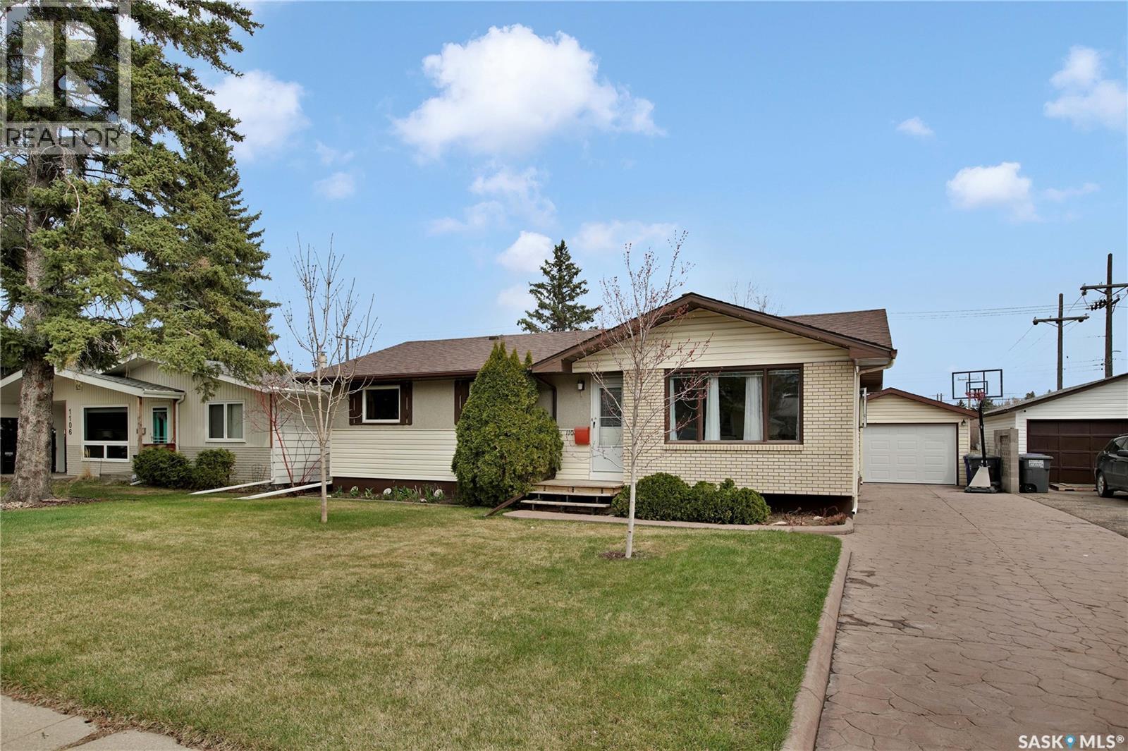 1104 Mcmillan Avenue, Saskatoon, Saskatchewan  S7L 2V1 - Photo 33 - SK035869