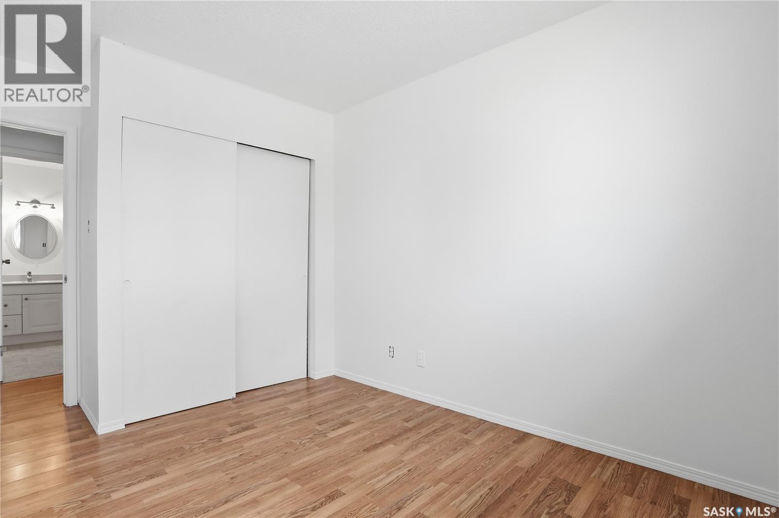 1044 East Centre, Saskatoon, Saskatchewan  S7J 3A3 - Photo 16 - SK035856