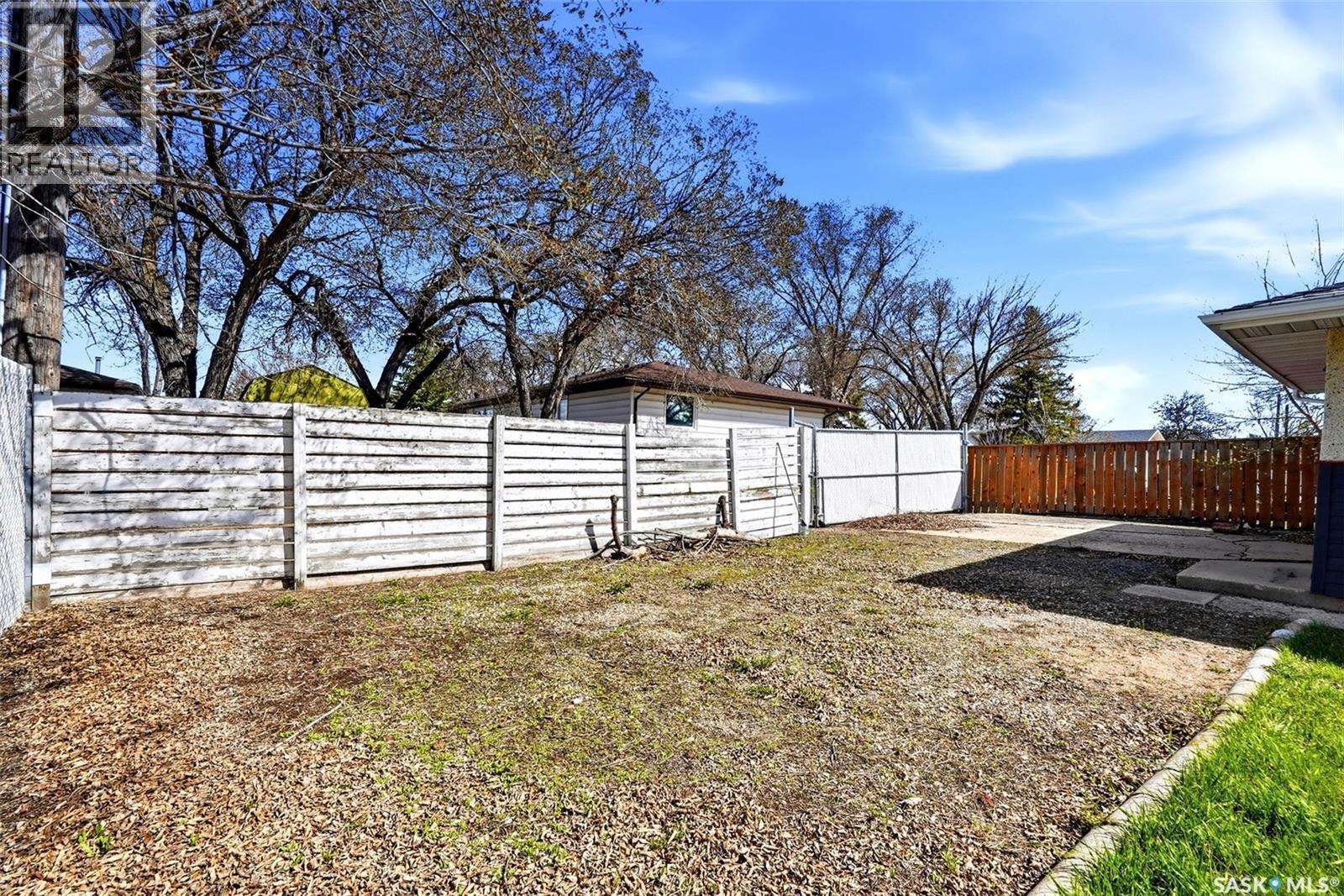 205 Argyle Street N, Regina, Saskatchewan  S4R 4C7 - Photo 32 - SK035750