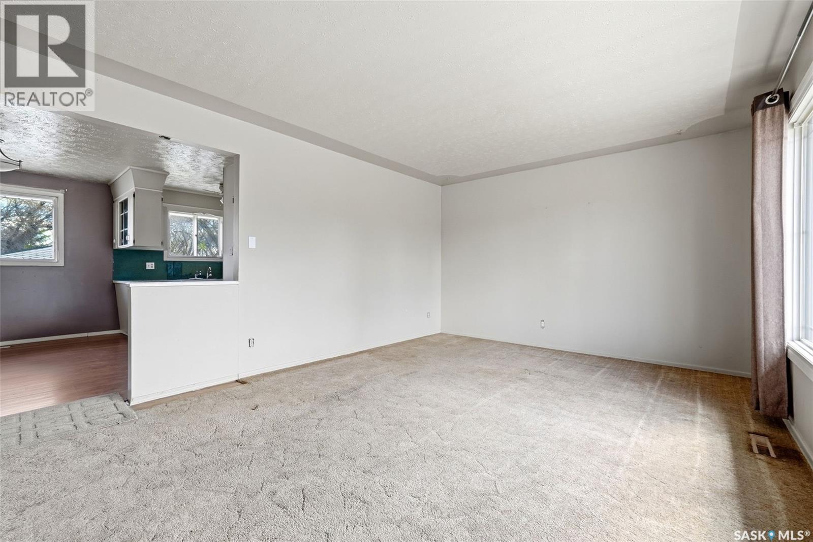 205 Argyle Street N, Regina, Saskatchewan  S4R 4C7 - Photo 6 - SK035750