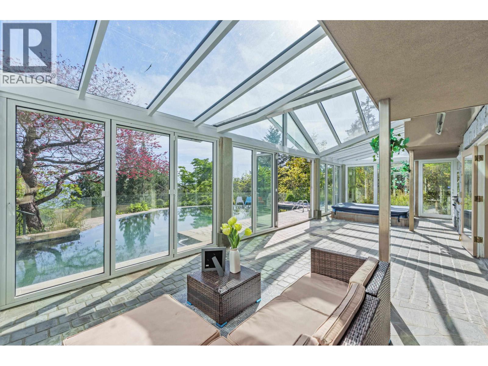 4253 Rockbank Place, West Vancouver, British Columbia  V7W 1A8 - Photo 36 - R3122931