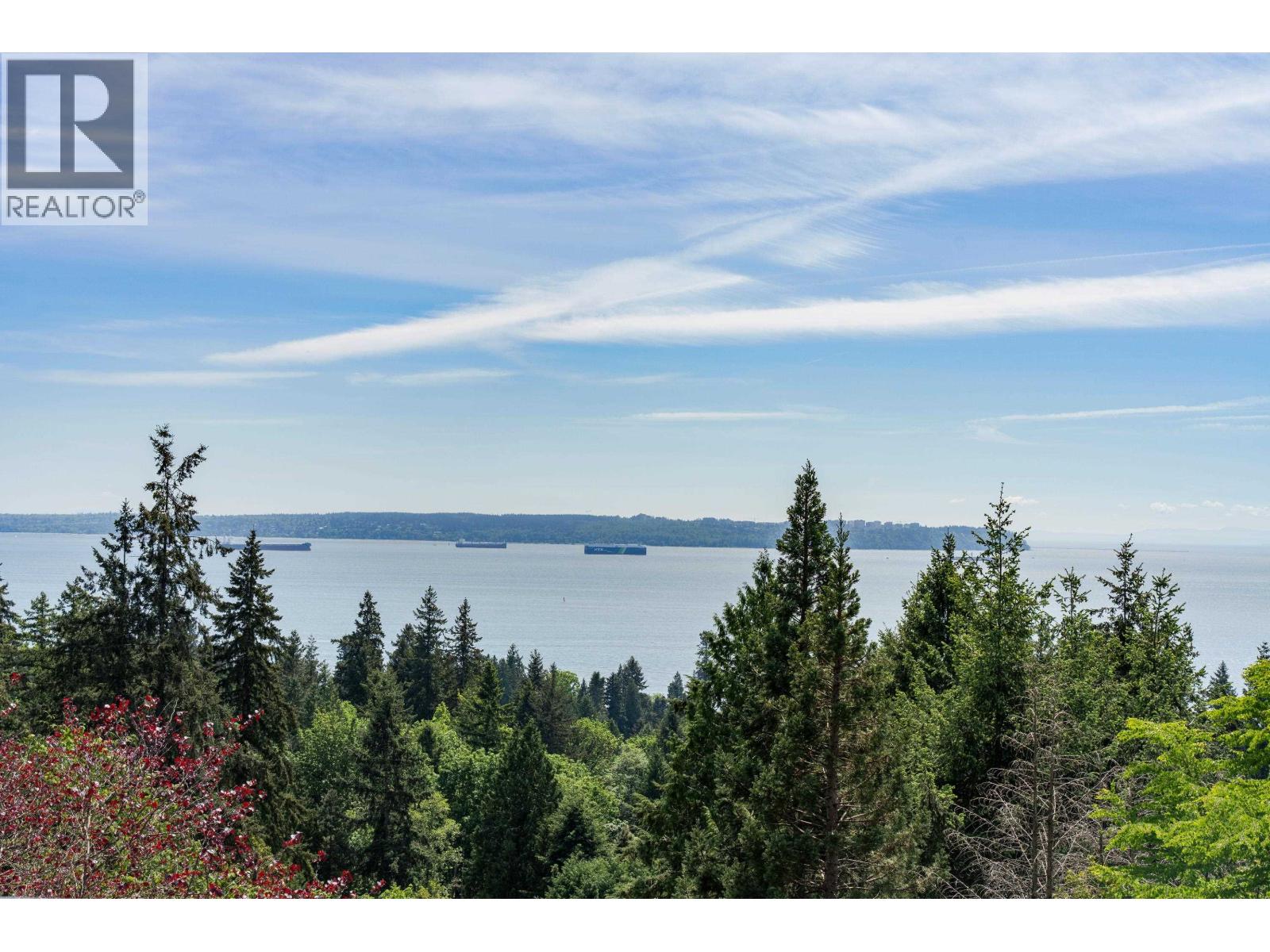 4253 Rockbank Place, West Vancouver, British Columbia  V7W 1A8 - Photo 33 - R3122931