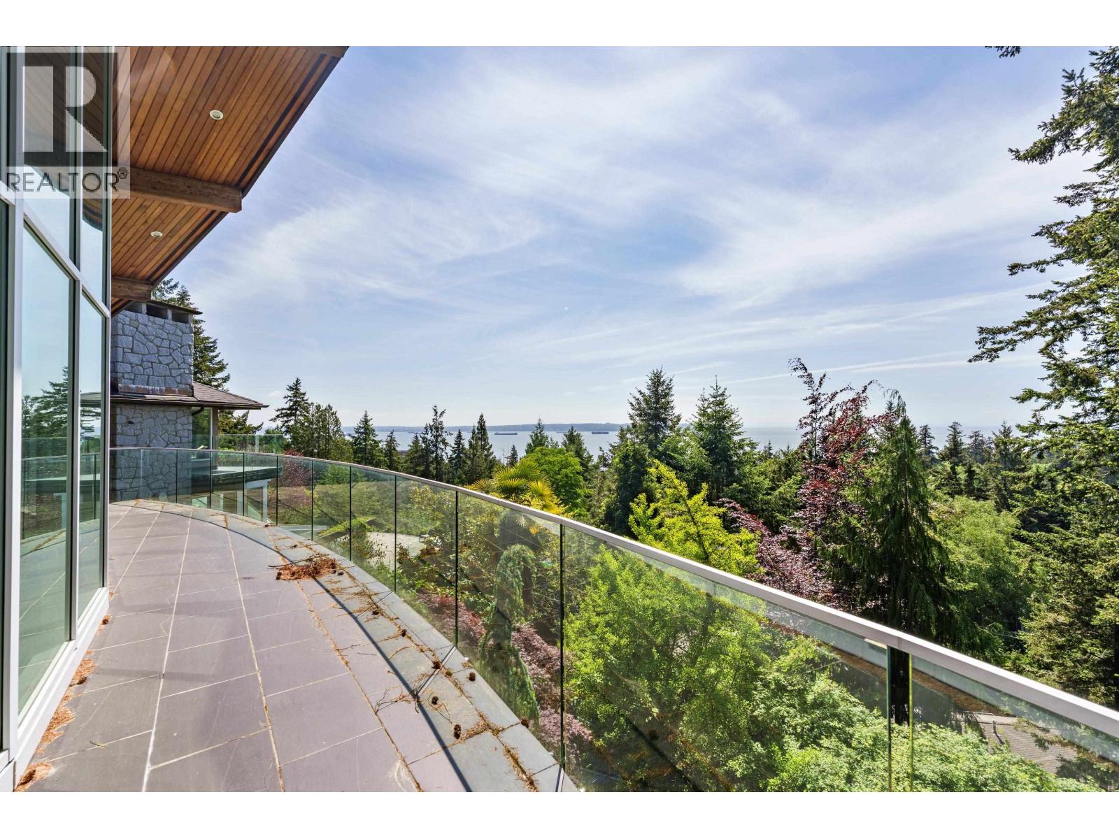 4253 Rockbank Place, West Vancouver, British Columbia  V7W 1A8 - Photo 19 - R3122931