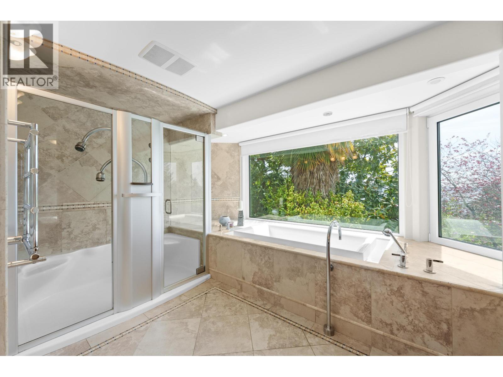 4253 Rockbank Place, West Vancouver, British Columbia  V7W 1A8 - Photo 24 - R3122931