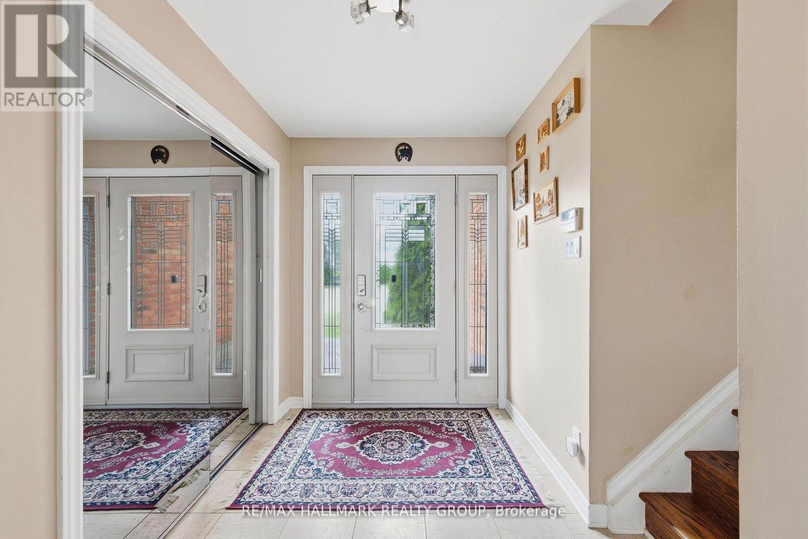 23 Riverbrook Road, Ottawa, Ontario  K2H 7W7 - Photo 3 - X13124158