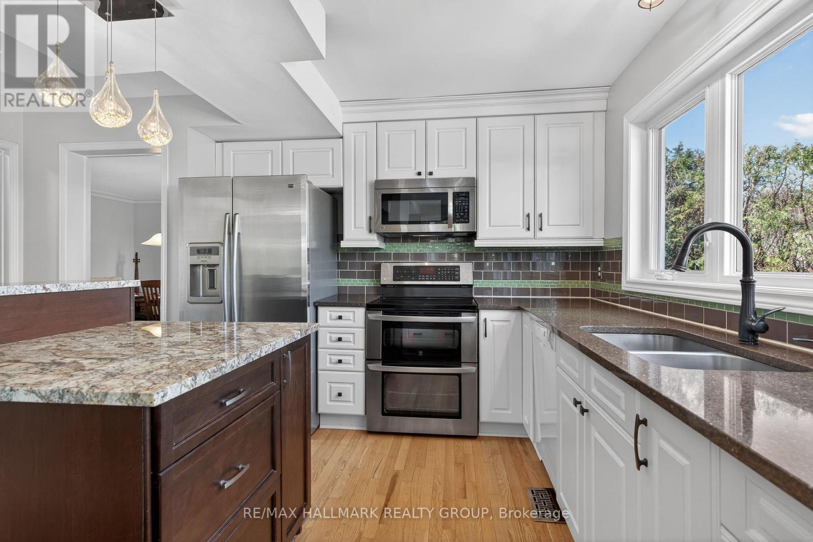 2731 Wyldewood Street, Ottawa, Ontario  K1T 2R7 - Photo 12 - X13124246
