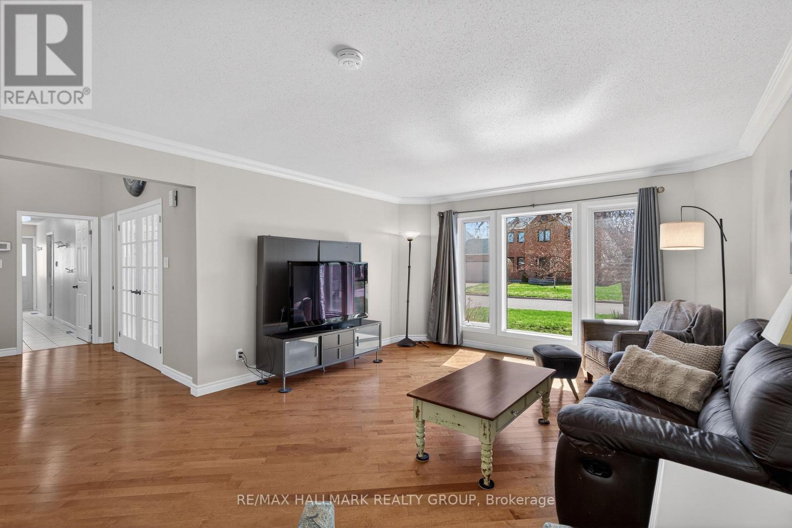 2731 Wyldewood Street, Ottawa, Ontario  K1T 2R7 - Photo 6 - X13124246
