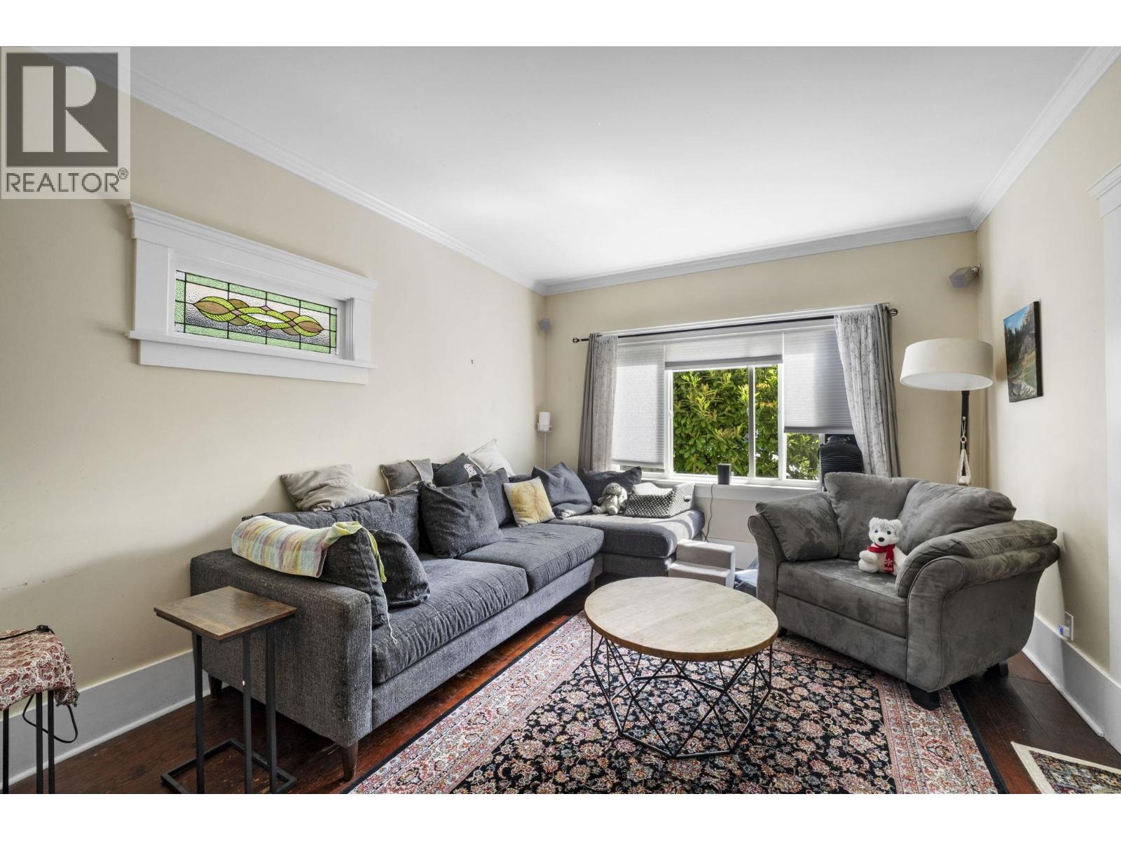 3707 Inverness Street, Vancouver, British Columbia  V5V 4V8 - Photo 3 - R3121779