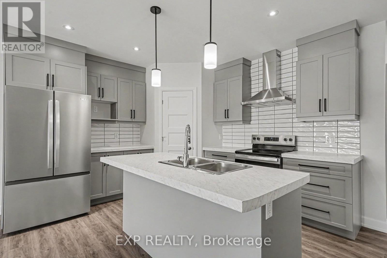 A - 480 Falcon Lane, Russell, Ontario  K4R 0M5 - Photo 6 - X12997170