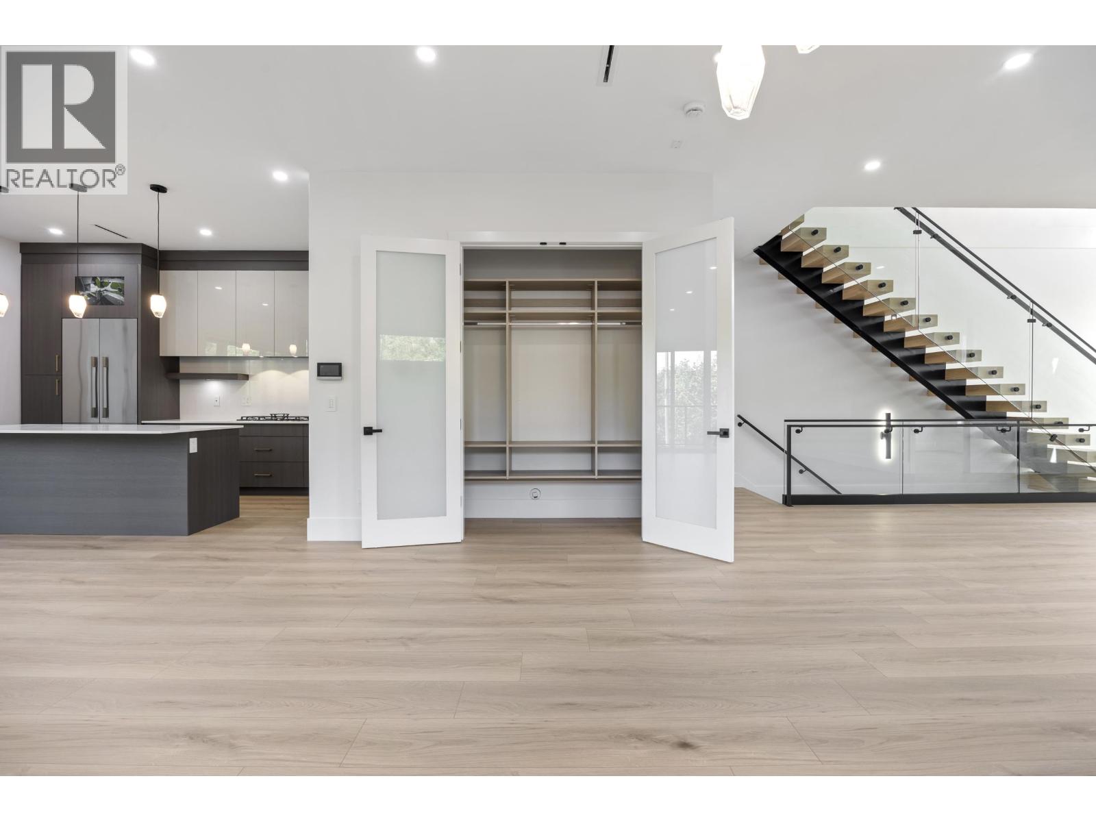 1 6037 Service Street, Burnaby, British Columbia  V5H 1V7 - Photo 15 - R3120956