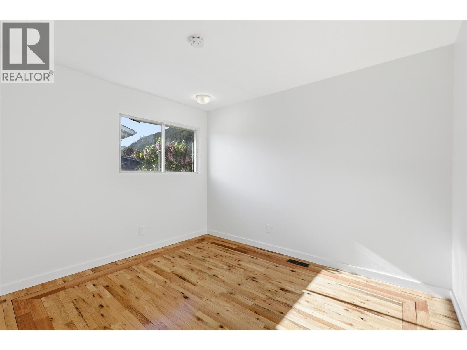 2444 Nechako Drive, Kamloops, British Columbia  V2E 1S7 - Photo 27 - 10387224