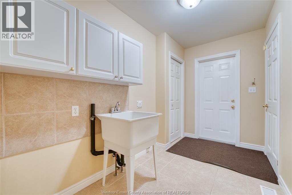 267 East Puce, Lakeshore, Ontario  N0R 1A0 - Photo 33 - 26011083