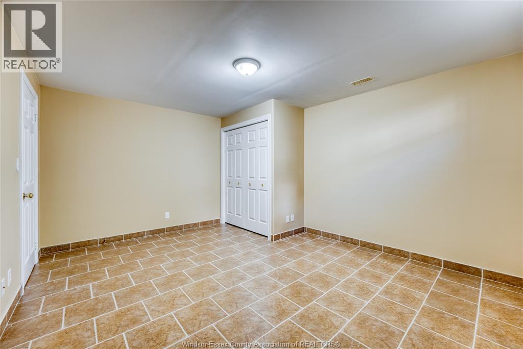 267 East Puce, Lakeshore, Ontario  N0R 1A0 - Photo 35 - 26011083