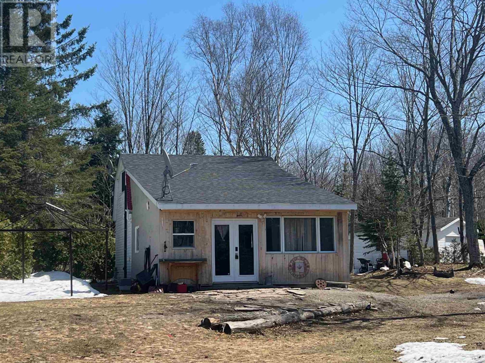 49 Nils Bay Rd, Goulais, Ontario  P0S 1E0 - Photo 2 - SM260764