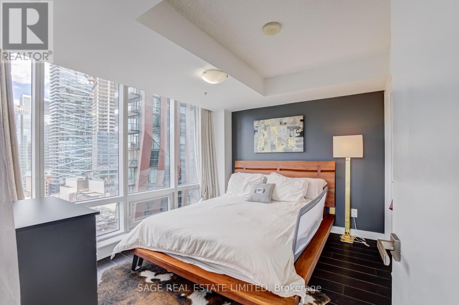 1504 - 295 Adelaide Street W, Toronto, Ontario  M5V 0L4 - Photo 12 - C13124234