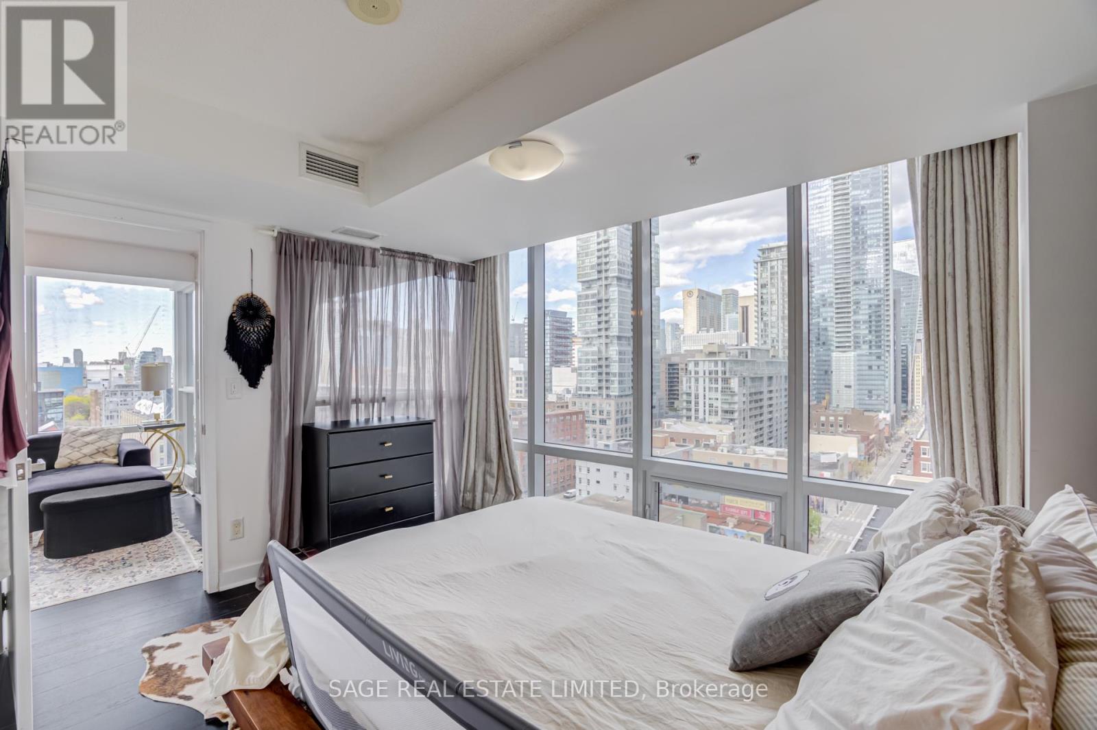 1504 - 295 Adelaide Street W, Toronto, Ontario  M5V 0L4 - Photo 13 - C13124234
