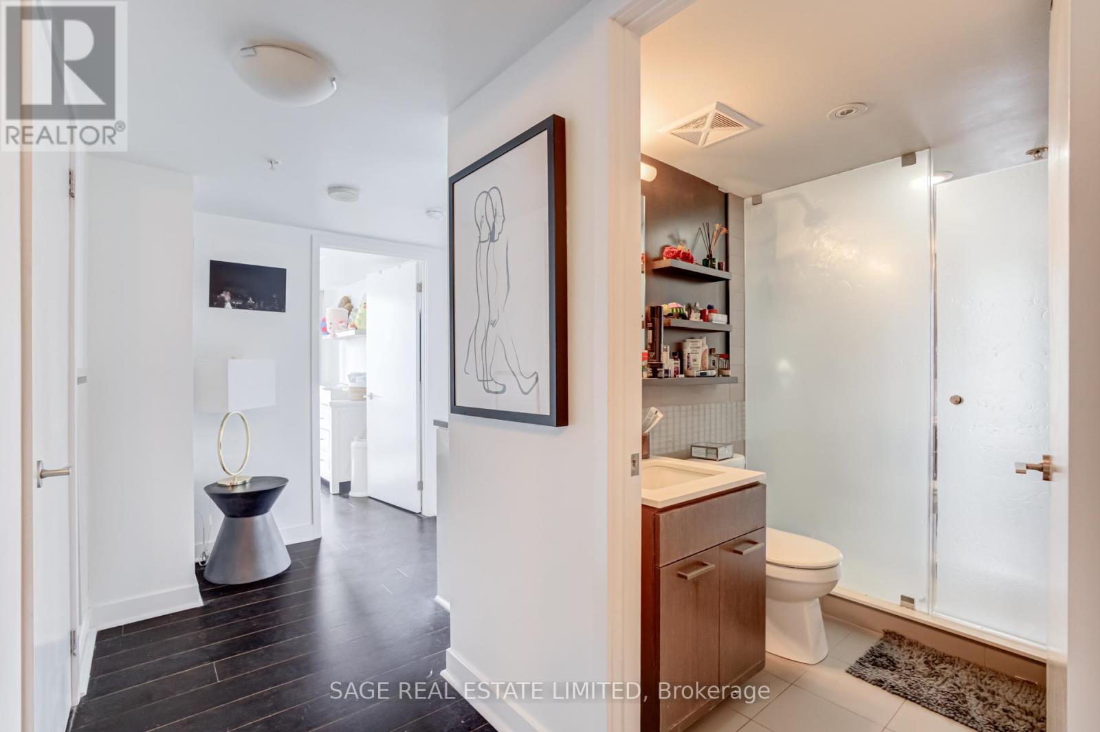 1504 - 295 Adelaide Street W, Toronto, Ontario  M5V 0L4 - Photo 5 - C13124234