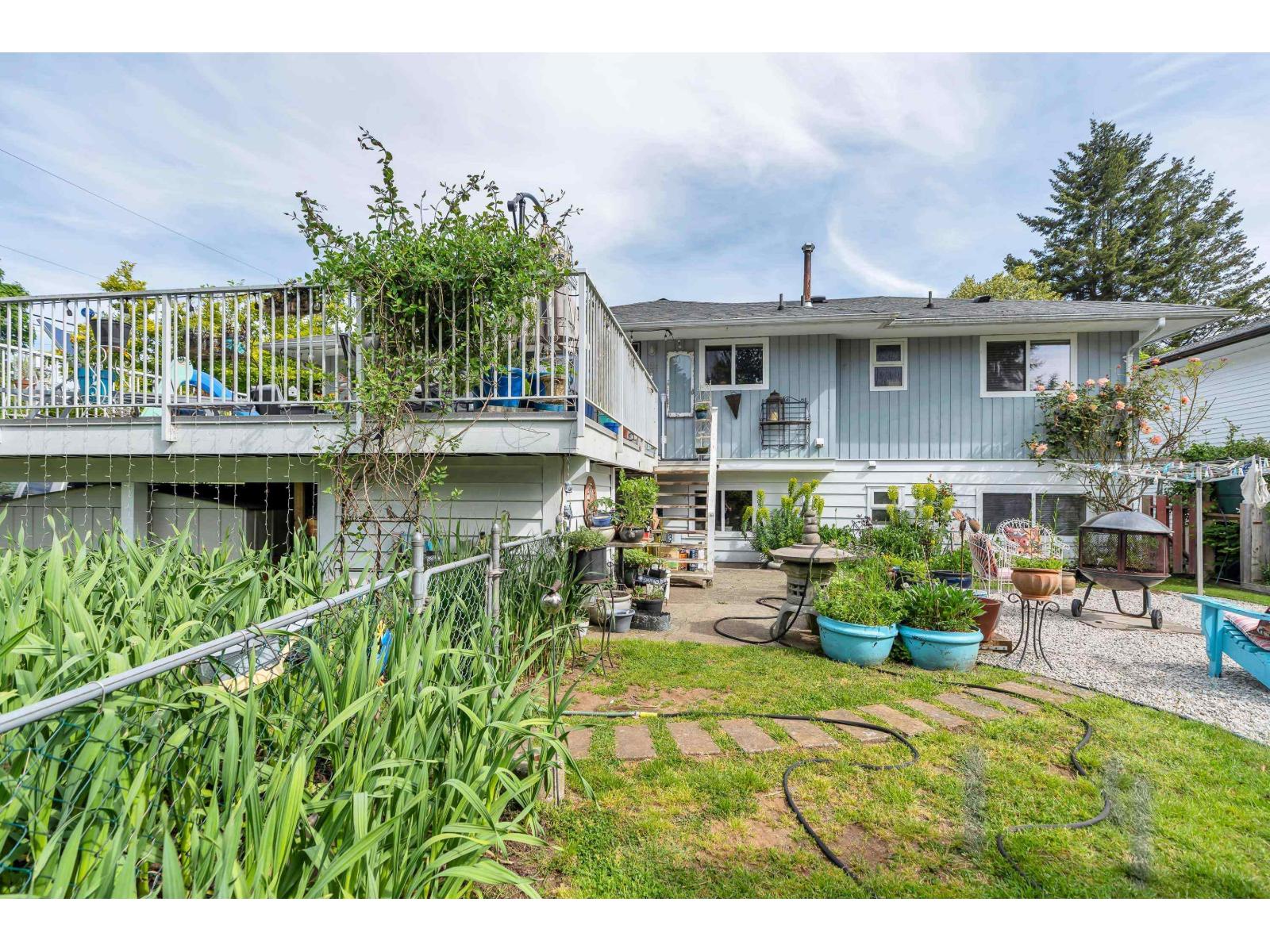 13890 Blackburn Avenue, White Rock, British Columbia  V4B 2Z2 - Photo 33 - R3122023