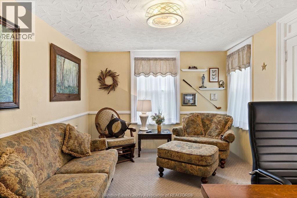 14242 Tecumseh Road East, Tecumseh, Ontario  N8N 1M8 - Photo 4 - 26011065