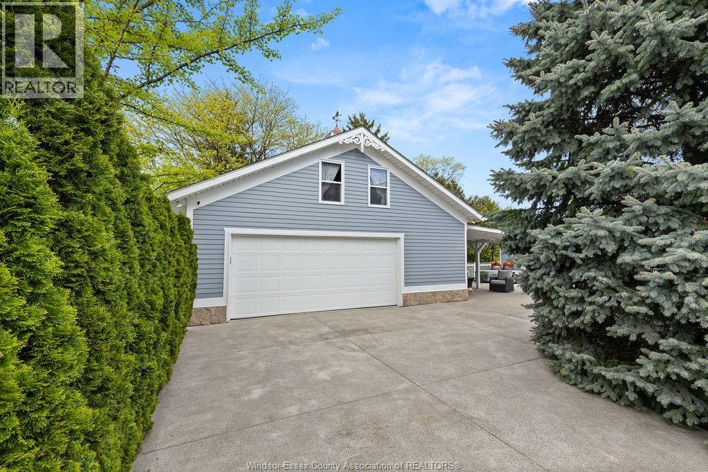 14242 Tecumseh Road East, Tecumseh, Ontario  N8N 1M8 - Photo 41 - 26011065