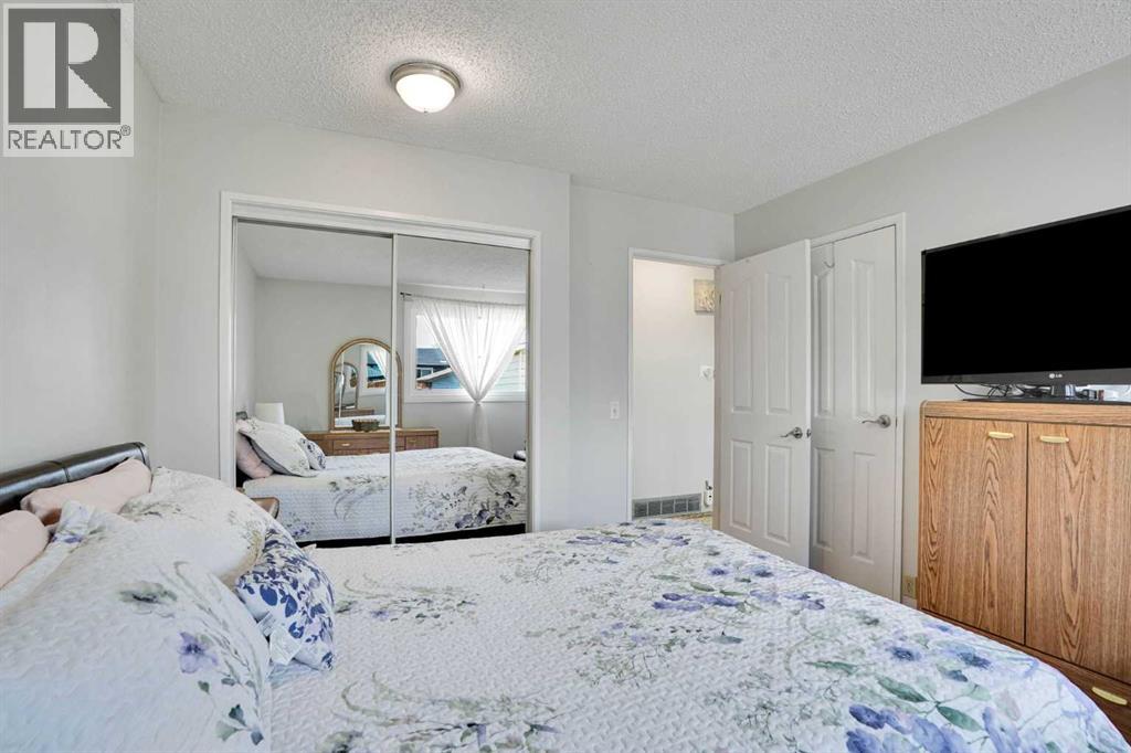 3419 60 Street Ne, Calgary, Alberta  T1Y 3L2 - Photo 16 - A2308548