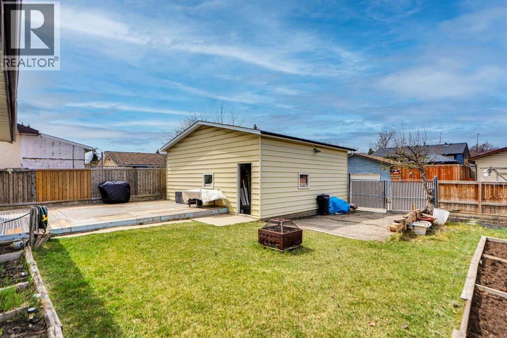 3419 60 Street Ne, Calgary, Alberta  T1Y 3L2 - Photo 12 - A2308548