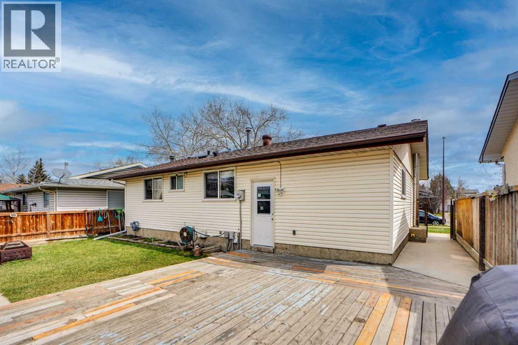 3419 60 Street Ne, Calgary, Alberta  T1Y 3L2 - Photo 13 - A2308548