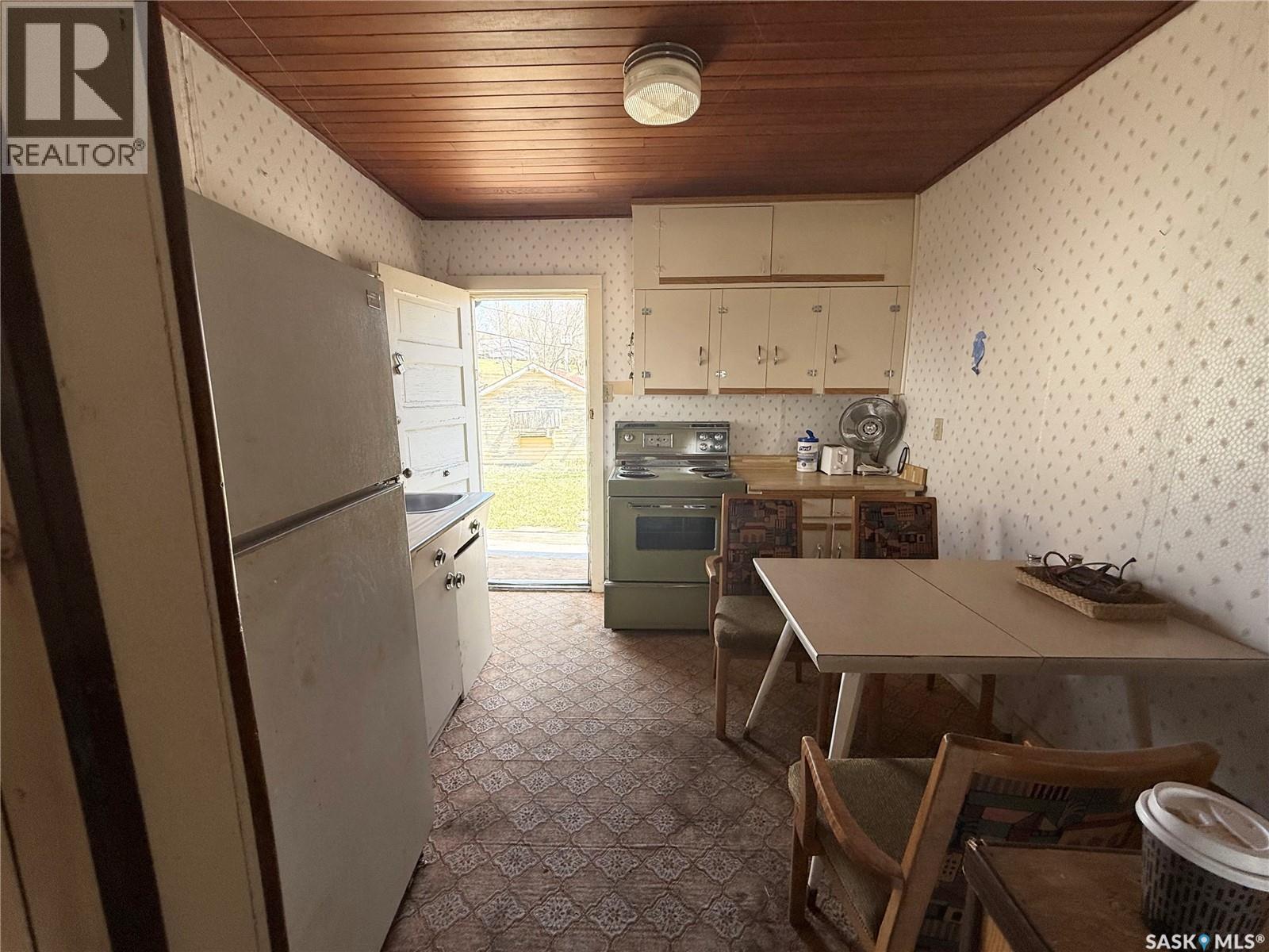 407 Idylewylde Avenue, Saskatchewan Beach, Saskatchewan  S0G 4L0 - Photo 12 - SK035893