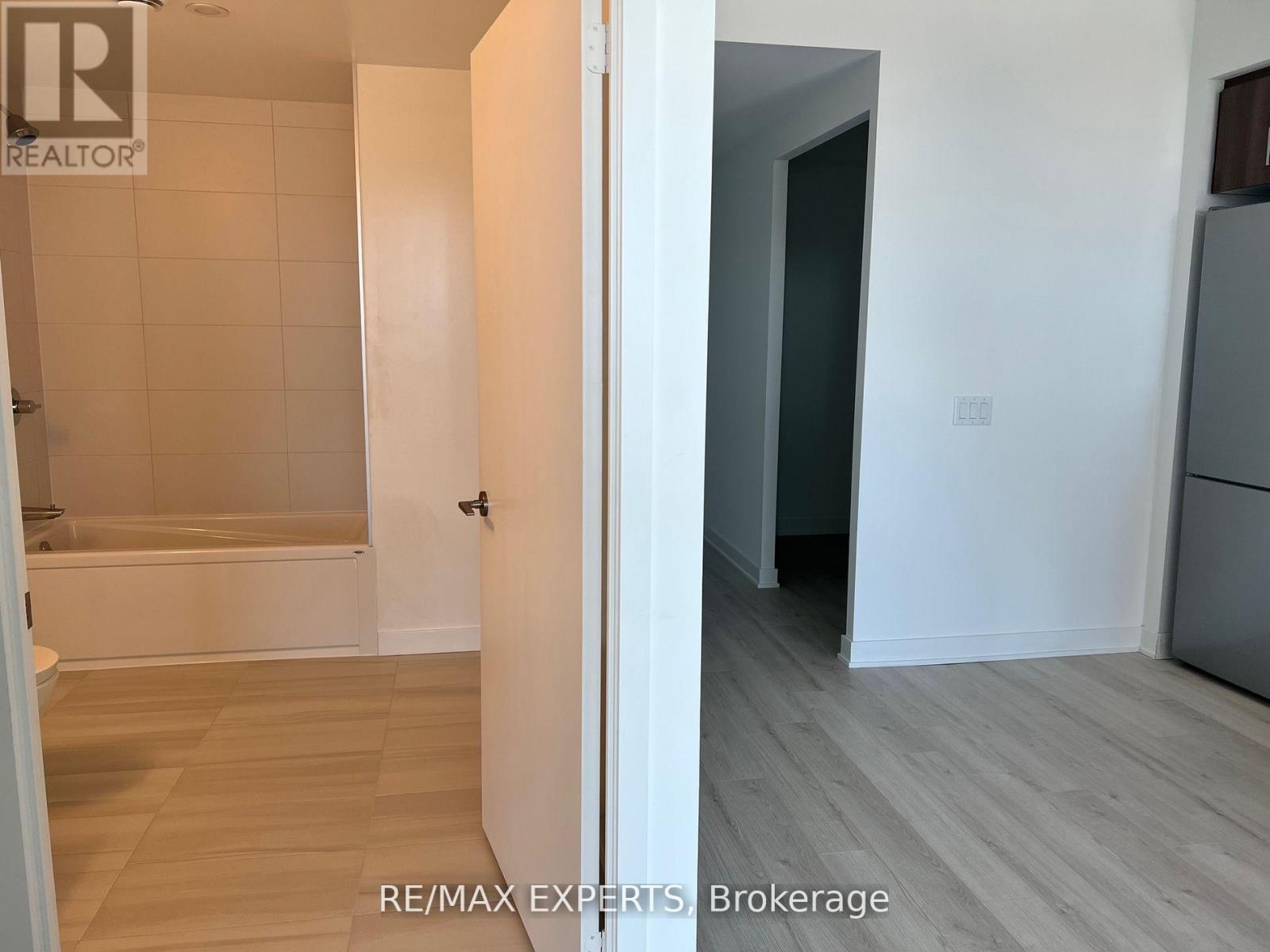 605 - 681 Yonge Street, Barrie (Painswick South), Ontario L9J 0K1 - Photo 12 - S13124182