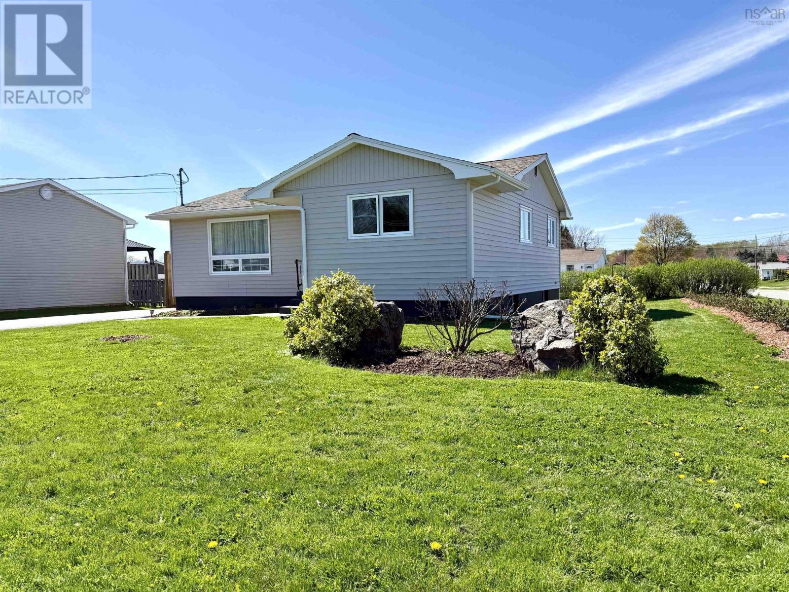 24 Rhodes Avenue, Amherst, Nova Scotia  B4H 2J2 - Photo 1 - 202601796