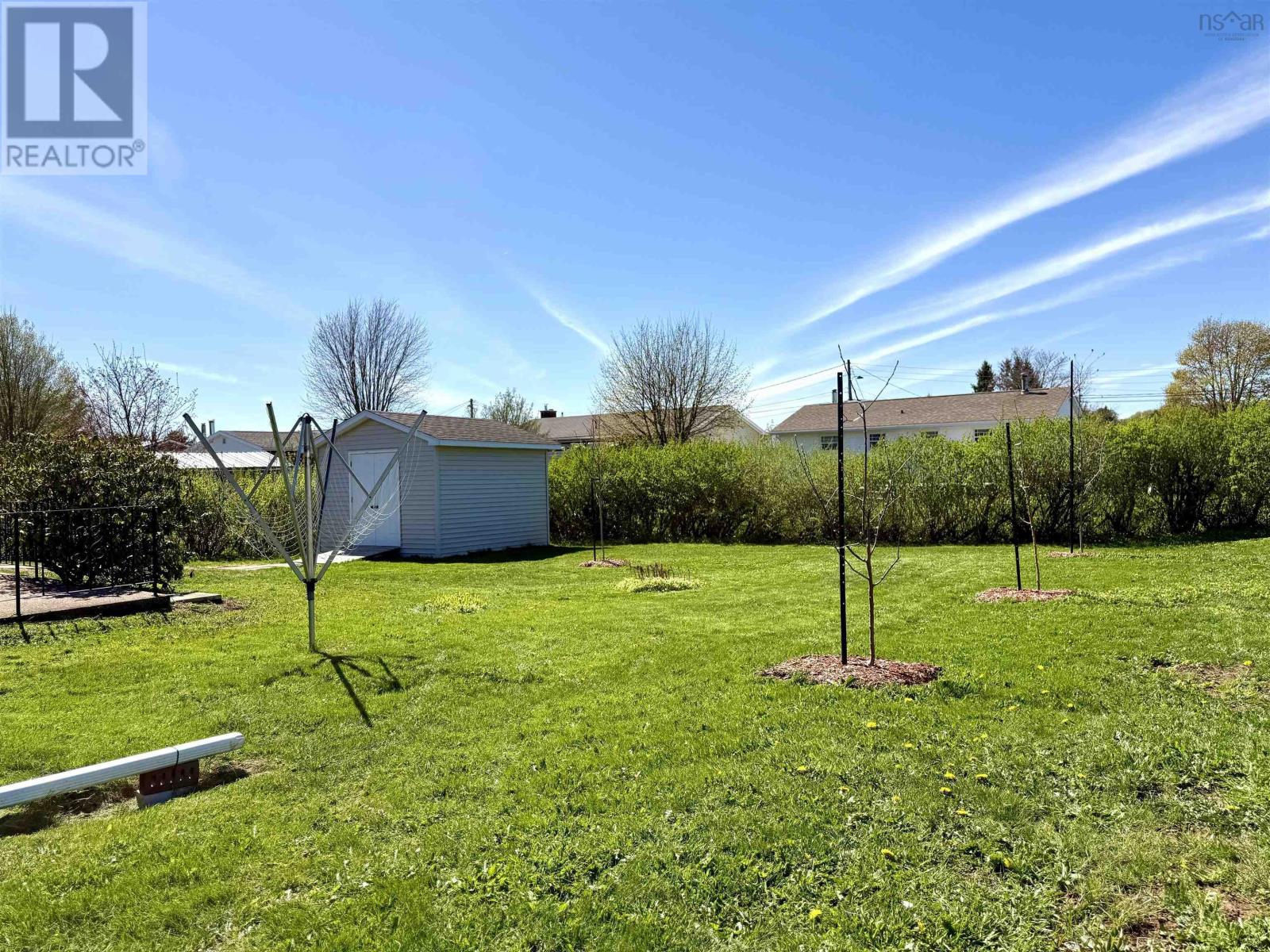 24 Rhodes Avenue, Amherst, Nova Scotia  B4H 2J2 - Photo 4 - 202601796