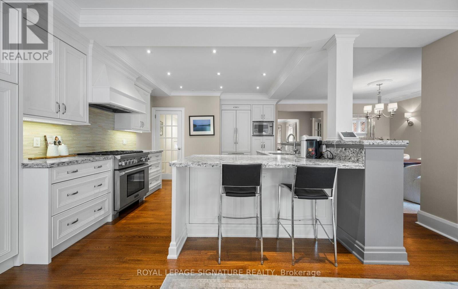 86 Hudson Drive, Toronto, Ontario  M4T 2K3 - Photo 8 - C13085198