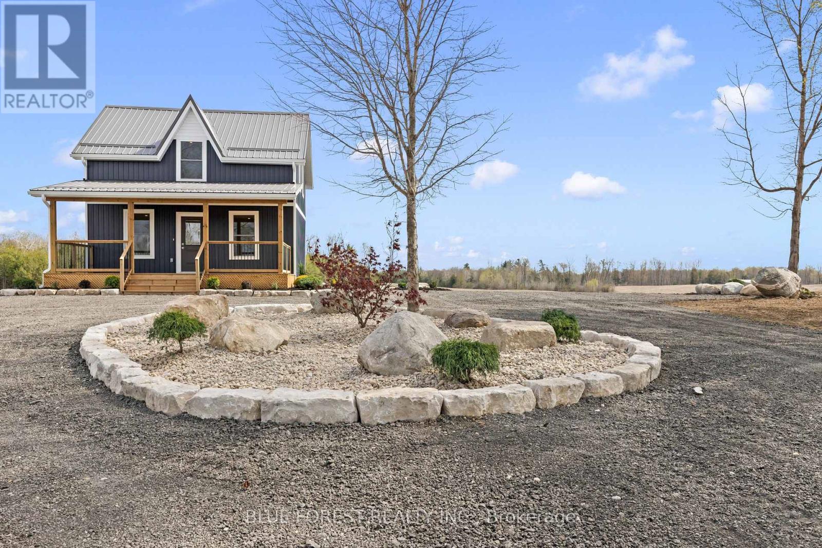 6161 Trafalgar Street, Thames Centre, Ontario  N0L 1G4 - Photo 2 - X13124448
