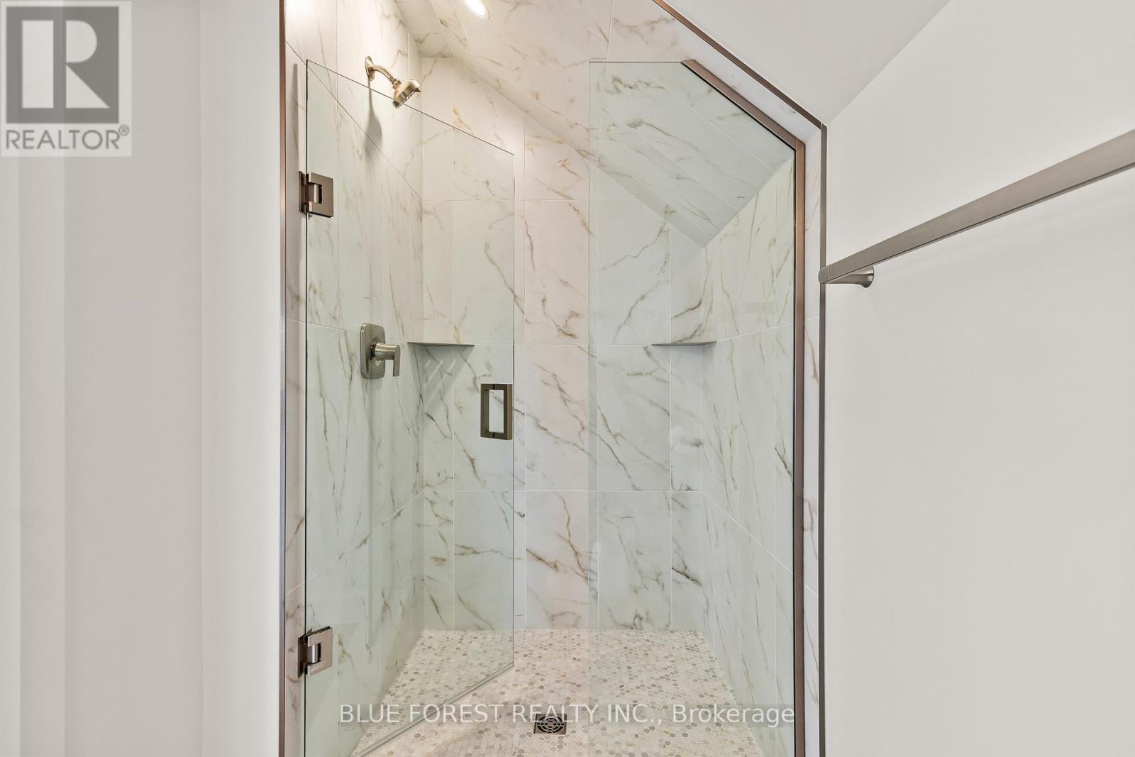6161 Trafalgar Street, Thames Centre, Ontario  N0L 1G4 - Photo 27 - X13124448