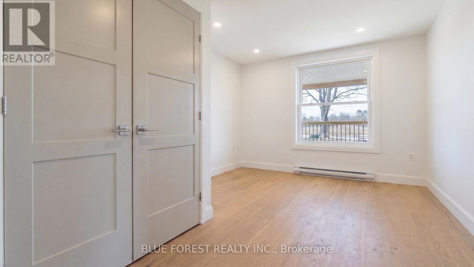 6161 Trafalgar Street, Thames Centre, Ontario  N0L 1G4 - Photo 9 - X13124448