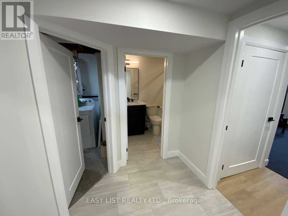 345 Head Street N, Strathroy-Caradoc, Ontario  N7G 2J8 - Photo 25 - X13124152