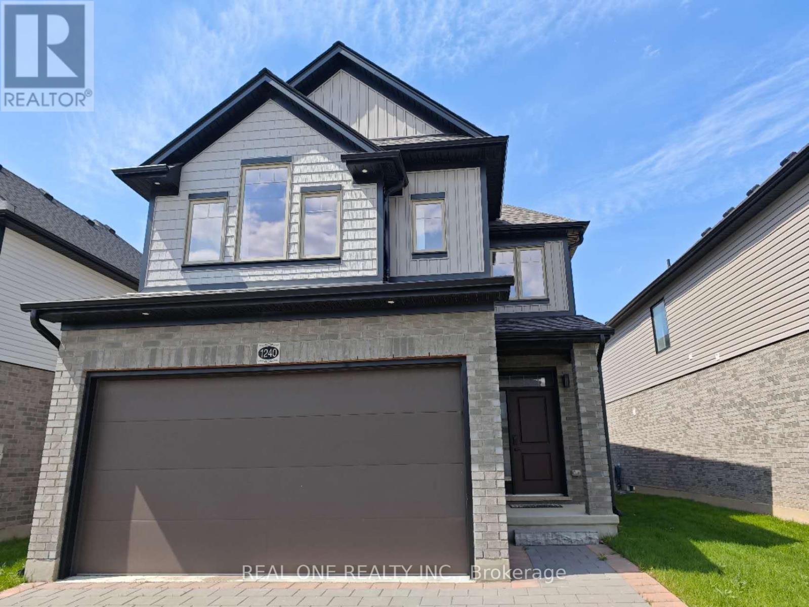 1240 EMMA CHASE DRIVE, London North, Ontario