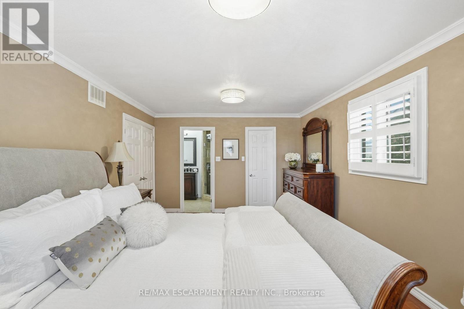9 Stone Gate Drive, Grimsby, Ontario  L3M 5C6 - Photo 26 - X13124198