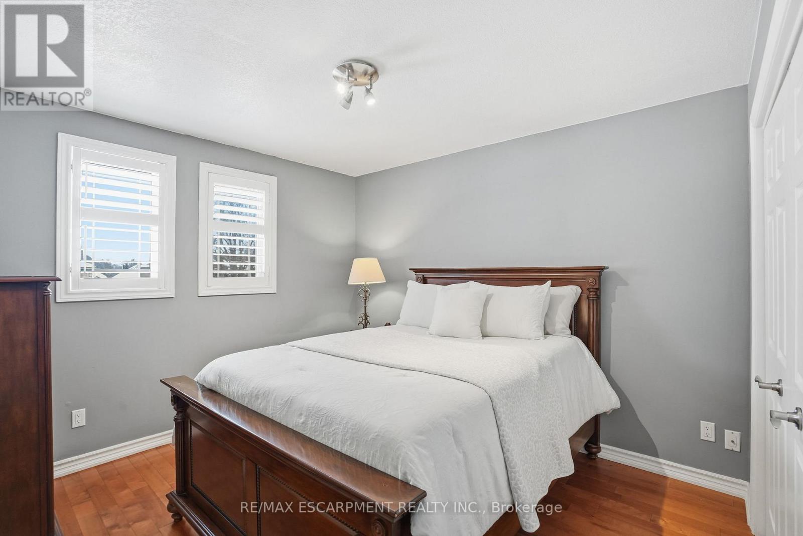 9 Stone Gate Drive, Grimsby, Ontario  L3M 5C6 - Photo 31 - X13124198