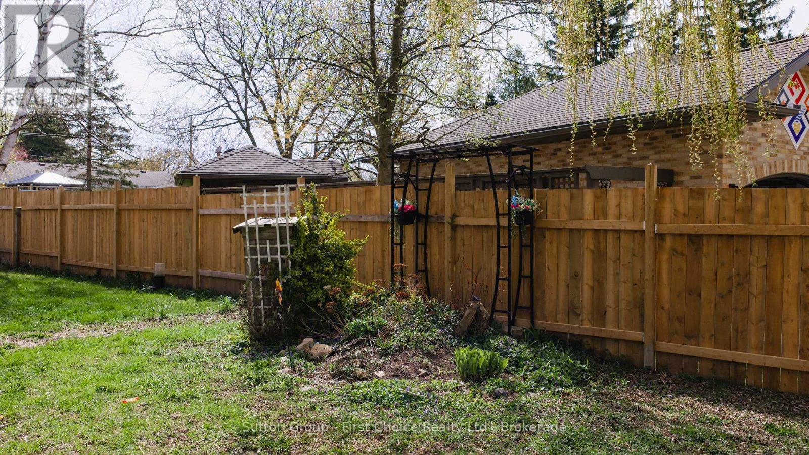 186 Alma Street, Central Huron, Ontario  N0M 1L0 - Photo 10 - X13056308