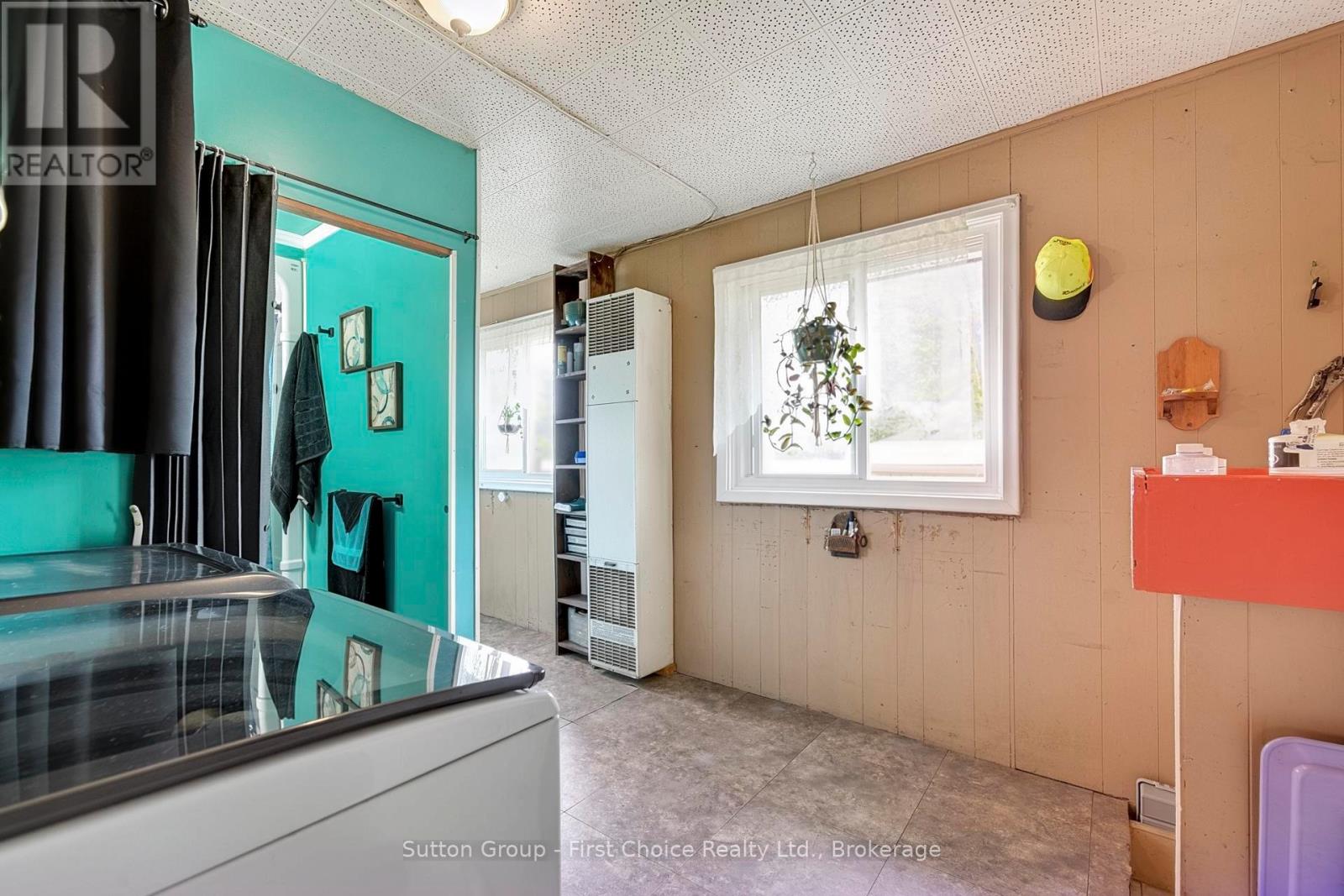 186 Alma Street, Central Huron, Ontario  N0M 1L0 - Photo 33 - X13056308