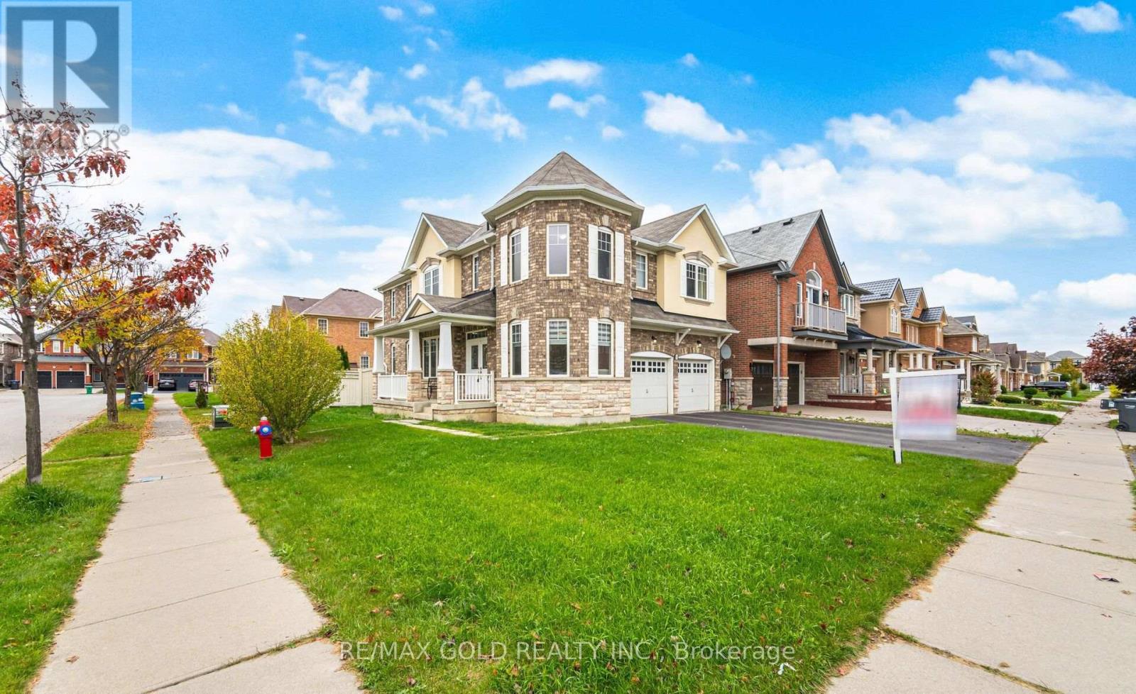 1 RESTLESS GATE, Brampton, Ontario