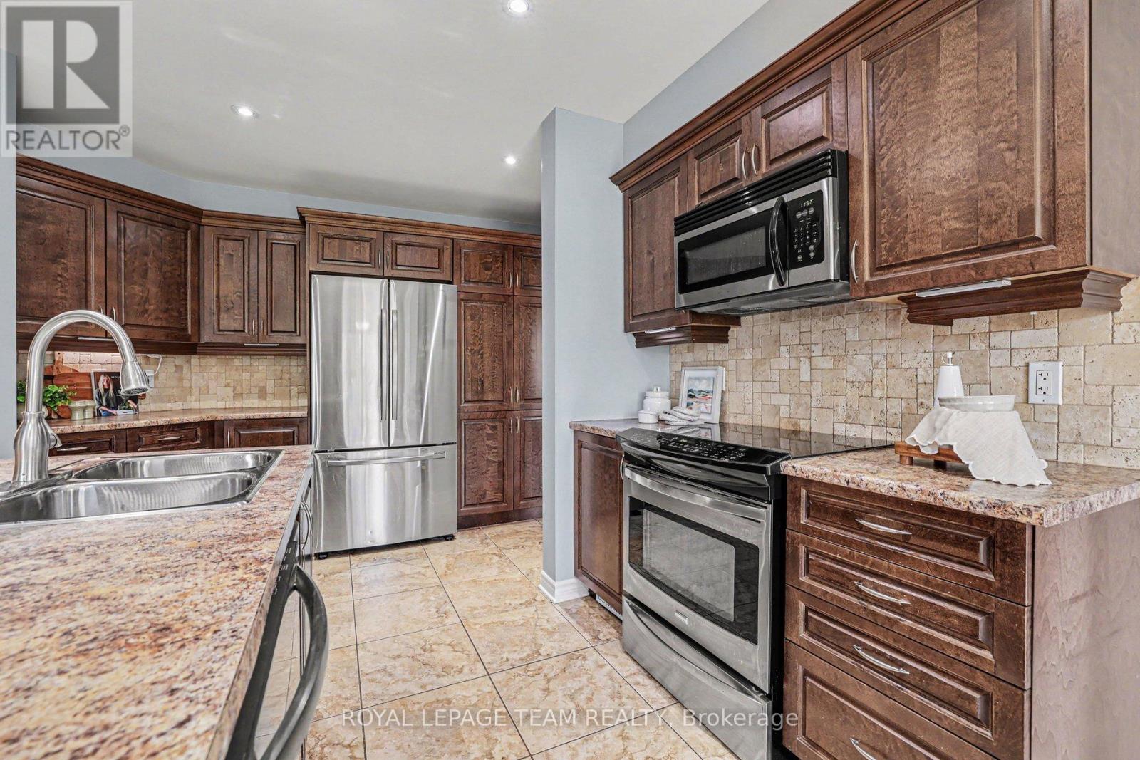 77 Chanonhouse Drive, Ottawa, Ontario  K0A 2Z0 - Photo 11 - X13124292
