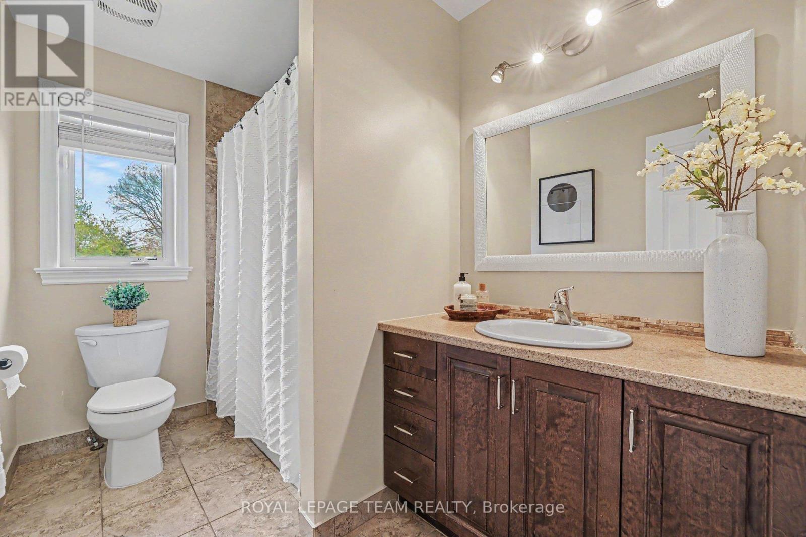 77 Chanonhouse Drive, Ottawa, Ontario  K0A 2Z0 - Photo 29 - X13124292